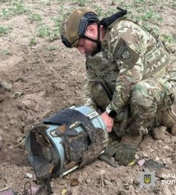 Вибухотехніки знешкодили нерозірвану бойову частину дрона на Полтавщині