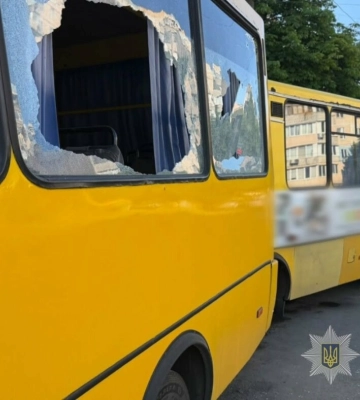 Одеські поліцейські надали першу допомогу громадянам, пораненим внаслідок ворожої атаки