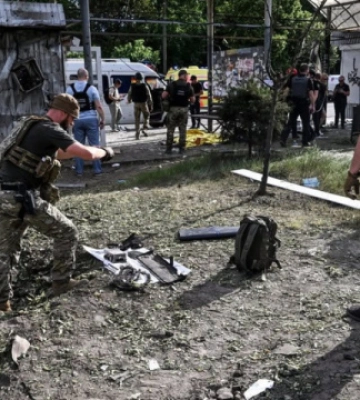 Росіяни знову вдарили по Запоріжжю, загальна кількість постраждалих зросла до 24, двоє загиблих