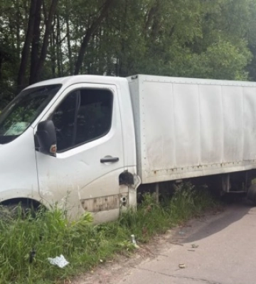 россияне ударили дроном по автомобилю, развозившему хлеб в приграничье Черниговщины
