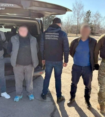 11,5 тисячі доларів за «непридатність»: на Кіровоградщині викрили схему з фіктивними медичними довідками