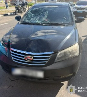 У Миколаєві поліцейські встановлюють обставини ДТП за участі легковика та пішохода