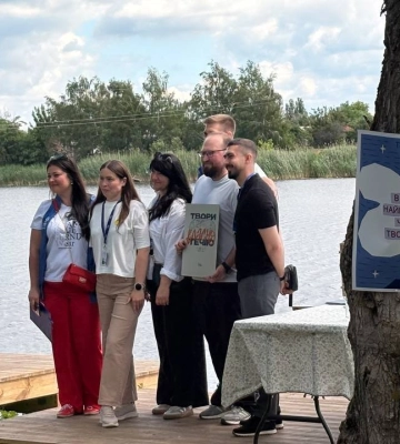 У Прирічковому парку Полтави офіційно відкрили новий громадський простір «Течія»