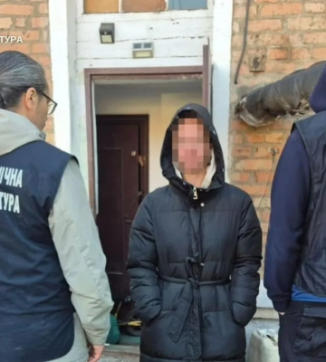 Продавала неповнолітніх за кордон: судитимуть 38-річну мешканку Кривого Рогу. ФОТОрепортаж