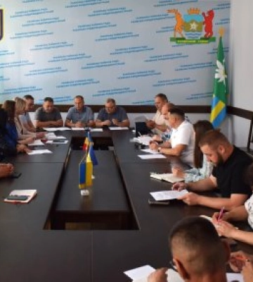Тотальні перевірки та "нуль компромісів": На Рахівщині взялися за воду в школах, дитячі табори та облік тварин