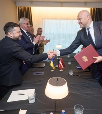 Україна і Латвія підписали дронову угоду