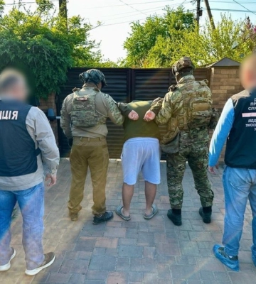 «Шлях» за гроші: на Одещині викрили схему незаконного виїзду військовозобов’язаних