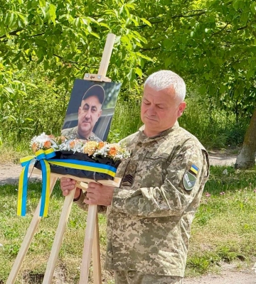 У Нововолинську провели в останню земну дорогу Захисника Сергія Бабкіна