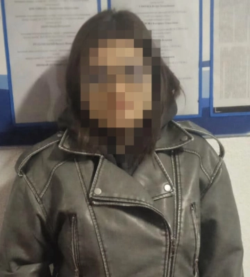 23-річну мешканку Куликова підозрюють у зберіганні великої партії психотропів для продажу