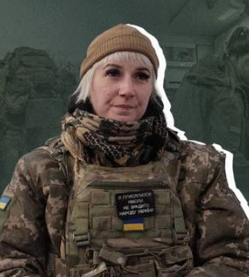 Мене зламала перша втрата, а потім загинуло ще більше людей, – відверте інтерв'ю бойової медикині з Канади