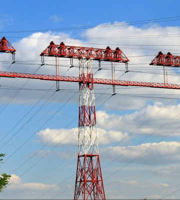 Внаслідок ворожих атак є знеструмлення у 6 областях