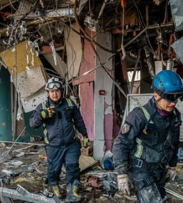 Є 11 влучань, один дрон застряг просто у стіні будинку: вночі Харків пережив моторошну атаку