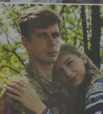 У Рівному презентували фотовиставку «Вишиванка — тендітна броня нації»