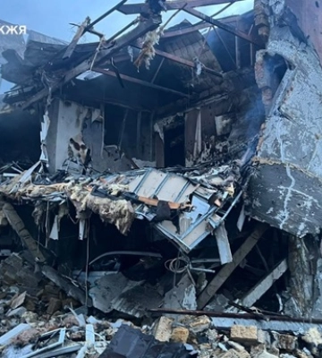 Запоріжжя: РФ знищила дім і СТО, на Хортиці пожежа