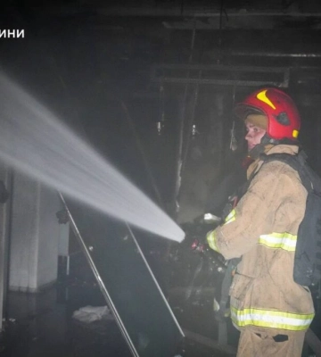 В Одессе из-за ночной атаки повреждены два жилых дома, пострадали двое детей