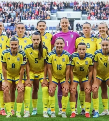 Жіноча збірна України з футболу програла Англії у кваліфікації Чемпіонату світу: що далі