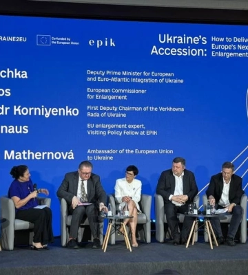 Україна є центром безпеки всієї Європи, а 15 червня ЄС відкриє перший кластер переговорів – єврокомісарка Марта Кос