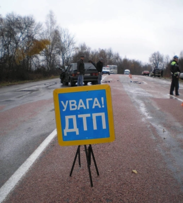 Поки в них не почали стріляти, їх варто почати штрафувати. Дорожче авто – вище штраф