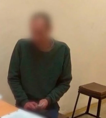 Погрожував ножем у кабіні ліфта: жителю Київщини повідомлено про підозру в розбої