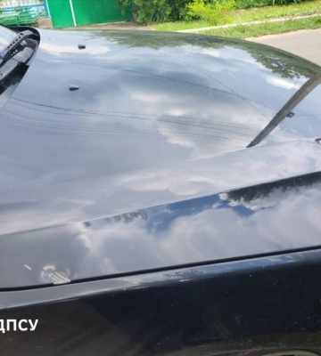 На блокпості транзитної ділянки автодороги Одеса – Рені 31-річний водій намагався втекти та наїхав на прикордонника