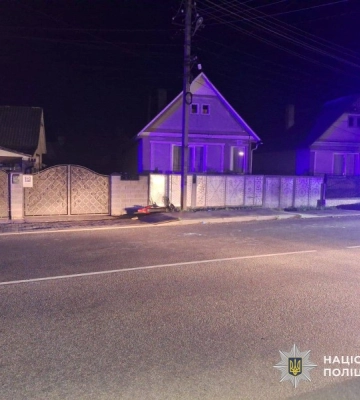 Нічна трагедія на Закарпатті: 17-річний мотоцикліст загинув після зіткнення з електроопорою