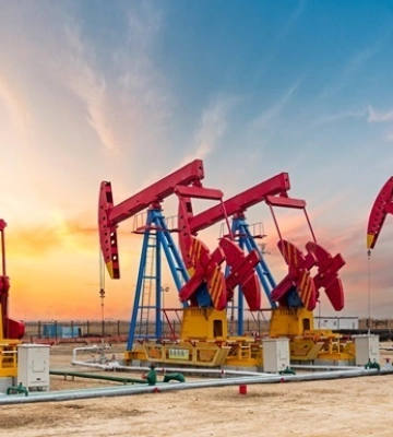 Китай начал использовать нефтяные резервы из-за блокады Ормуза