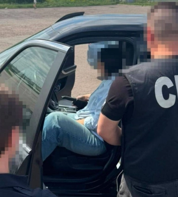У Миколаєві затримали адвокатку, яка за 29 тисяч доларів США обіцяла «вирішити питання» з ТЦК