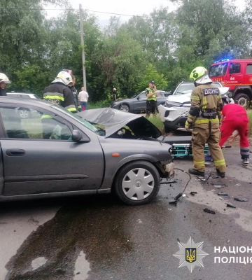 Поліція Київщини затримала водія за ДТП, в якій загинув чоловік та постраждала дитина. ФОТО