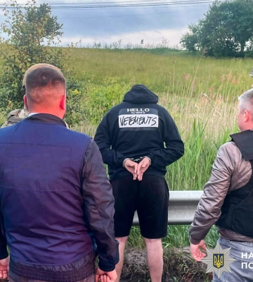На Рівненщині викрили групу сутенерів, які організували мережу надання інтимних послуг