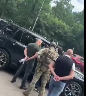 ГБР остановило авто с экс-военкомом Борисовым на выезде из Киева и проводит обыски – источники