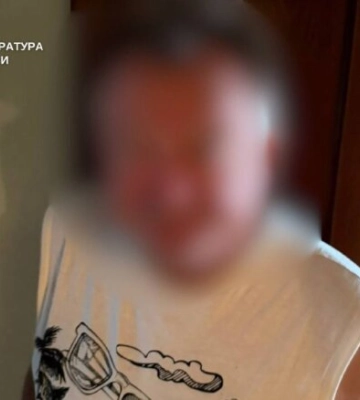 Выбросил собаку с шестого этажа - киевлянину сообщили о подозрении