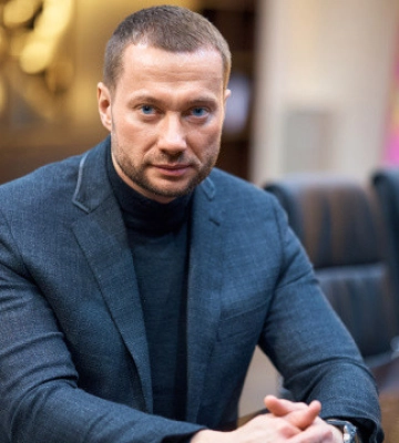 Голова АМКУ Павло Кириленко не з’явився до ВАКС – суд визнав причини неповажними та оштрафував його