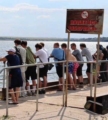 В Николаеве во время прыжков с пирса в Бугский лиман погиб молодой человек