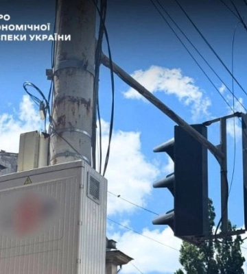 В Одесі посадовці міськради і підприємці розікрали 21 млн грн на закупівлях для світлофорів