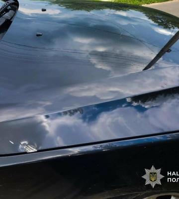 На Одещині розшукуваний водій BMW наїхав на прикордонника під час перевірки документів, - ФОТО, ВІДЕО