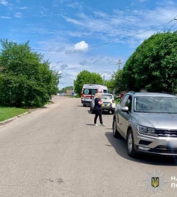 Смертельна аварія на Київщині: у центрі Узина водій авто збив велосипедиста