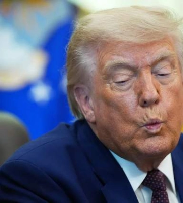Журналисты узнали, почему Трамп передумал наносить мощный удар по Ирану