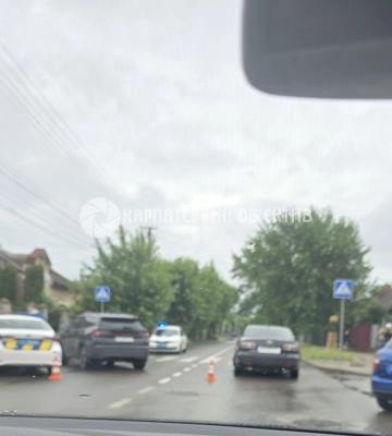 В Ужгороді спостерігається ускладнення проїзду на вулиці Капушанській