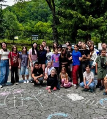 Одна маленька деталь може врятувати життя: закарпатцям нагадали важливе правило для темної пори доби