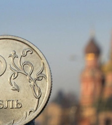 Половина бюджету РФ йде на війну - аналітик