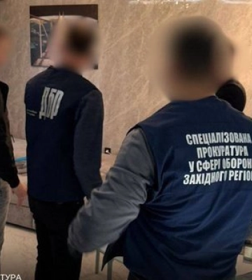 Непридатність за $7 тис.: начальника одного з ТЦК Волині викрили на хабарі. ФОТОрепортаж