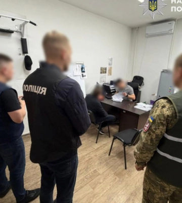 Мобілізували військовослужбовців для покращення показників: підозри отримали 3 посадовців РТЦК Тернопільщини