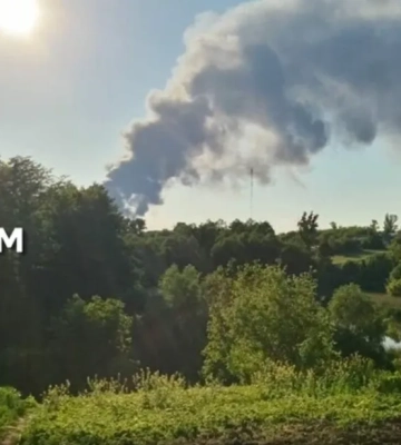 Київщину атакували російські Шахеди: над місцем влучання здійнявся густий дим