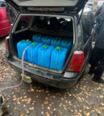 Крали топливо из автоцистерн по дороге на фронт: группу военных с Полтавщины будут судить