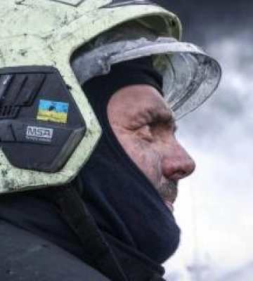 Атака дронів на Полтавщину: пошкоджено цех підприємства, виникла пожежа