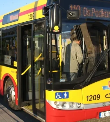 У Польщі після скандалу оголошено збір на автобуси для Вінниці