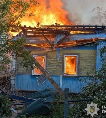 Доба на Сумщині: дрони РФ влучили в житло, гуртожиток і цивільні об’єкти, є загиблі та поранені. ФОТОрепортаж
