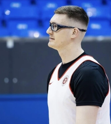 Клуб Скапінцева завершив боротьбу у чемпіонаті Ізраїлю з баскетболу