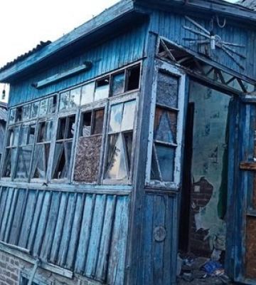 Доба на Донеччині: РФ накрила 12 населених пунктів, двоє загиблих, 4 поранених за добу. ФОТОрепортаж