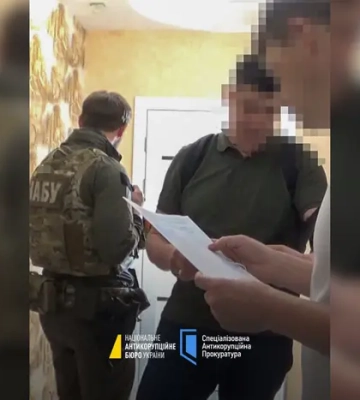 Дорожня корупція. Викрито депутата та посадовців Полтавської міськради
